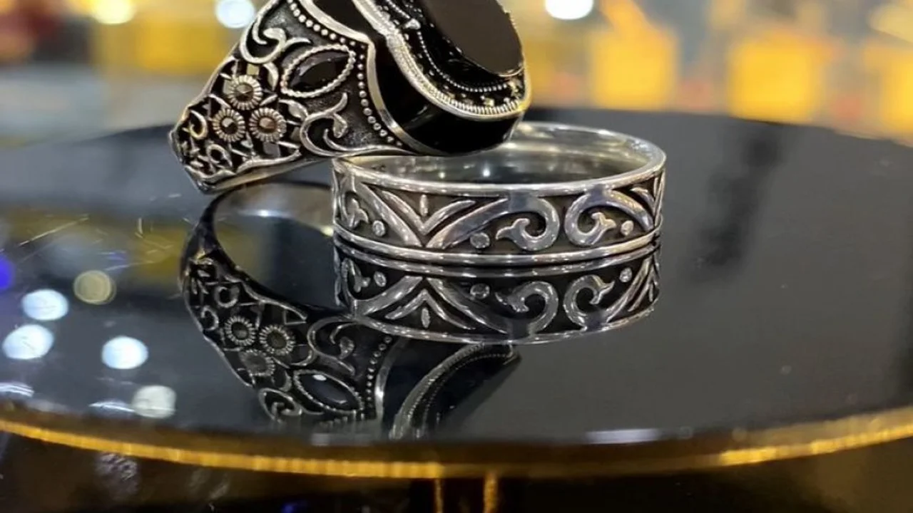 تراجع جديد سعر الفضة عيار 925 والمثقال في العراق